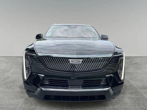 New 2026 Cadillac Escalade IQL Sport 1 w/ LPO, ONYX Package AWD/4WD image 8