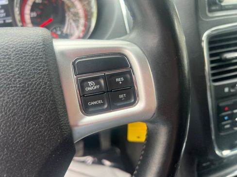 Used 2014 Dodge Grand Caravan R/T w/ Safety Sphere Group image 25