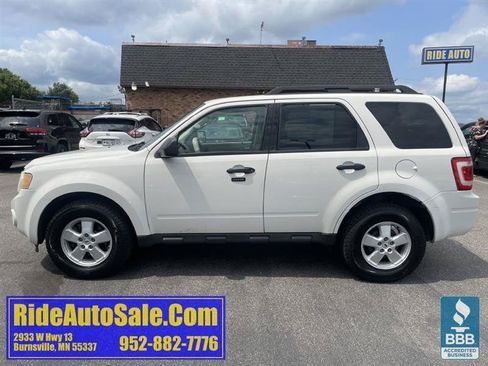 Used 2010 Ford Escape XLT AWD/4WD image 8
