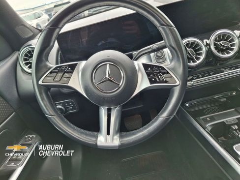 Used 2024 Mercedes-Benz GLB 250 image 6