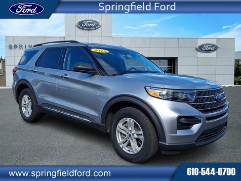 Used 2023 Ford Explorer XLT image 1
