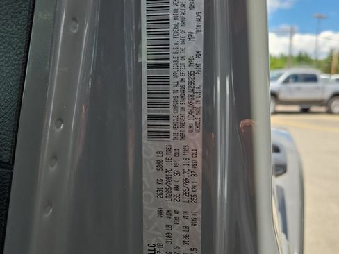 Used 2018 Jeep Wrangler Unlimited Rubicon AWD/4WD image 29