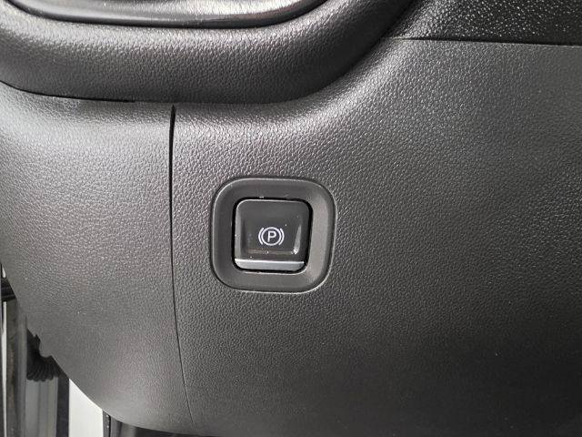 Used 2021 Chevrolet Silverado 1500 W/T AWD/4WD image 13