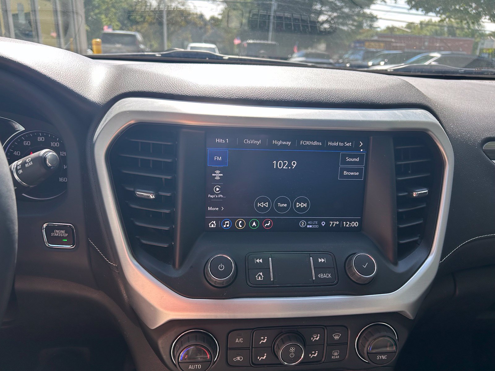 Used 2023 GMC Acadia SLT w/ Elevation Edition AWD/4WD image 20