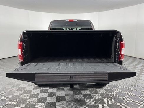 Used 2018 Ford F150 XLT w/ Equipment Group 302A Luxury AWD/4WD image 43