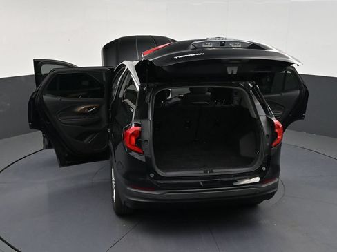 Used 2018 GMC Terrain SLE FWD image 32