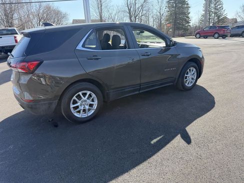 Used 2023 Chevrolet Equinox LT image 8