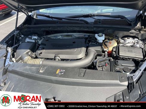 Certified 2022 Buick Envision Essence w/ Technology Package I FWD image 12