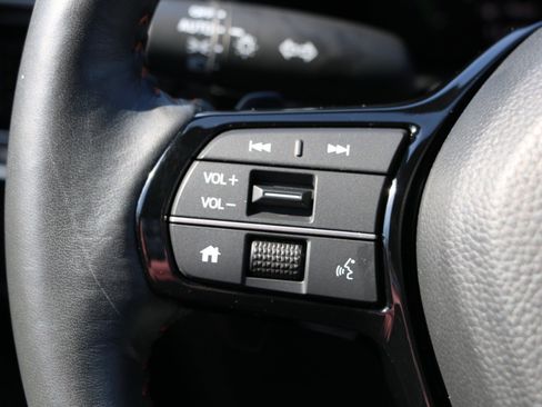 Used 2024 Honda CR-V Sport Touring image 19