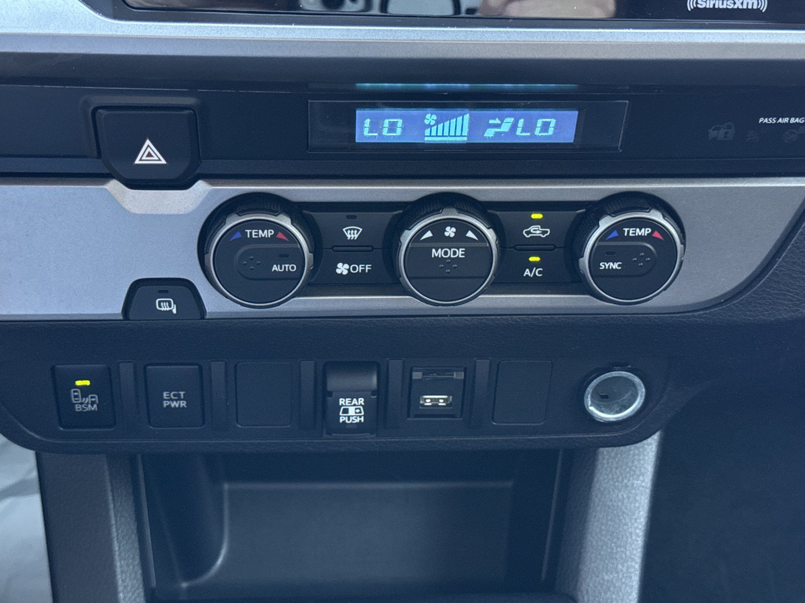 Used 2022 Toyota Tacoma SR5 w/ Technology Package RWD image 24