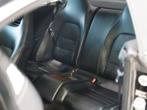 Used 2010 Mercedes-Benz E 350 Coupe image 15