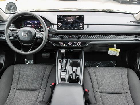 Certified 2025 Honda Accord LX image 12