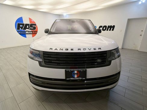 Used 2023 Land Rover Range Rover SE AWD/4WD image 8