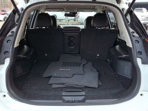 Used 2017 Nissan Rogue SL image 31