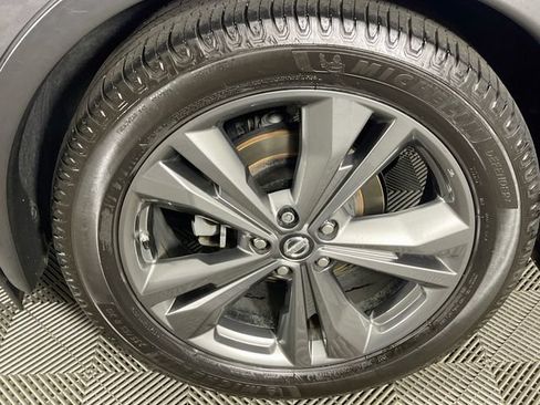 Used 2019 Nissan Murano Platinum w/ Cargo Package FWD image 34