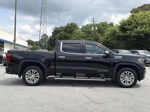 Used 2024 GMC Sierra 1500 Denali AWD/4WD image 25