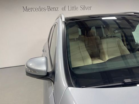 Used 2024 Mercedes-Benz GLS 450 4MATIC image 12