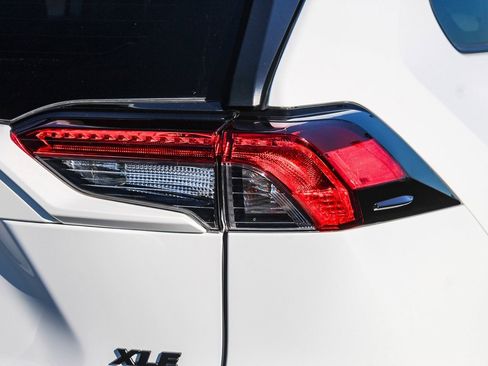 Used 2023 Toyota RAV4 XLE image 12