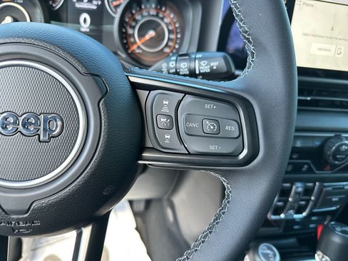 New 2025 Jeep Wrangler Sport S image 20