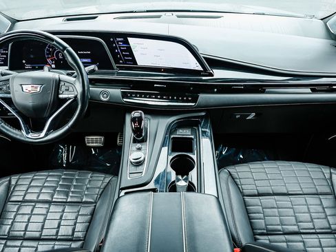 Used 2024 Cadillac Escalade ESV V w/ LPO, Floor Liner Package image 10