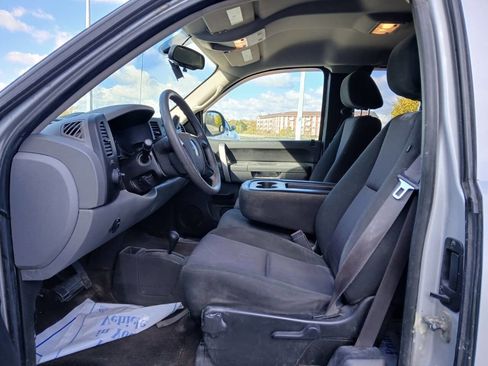 Used 2010 GMC Sierra 1500 SL image 11
