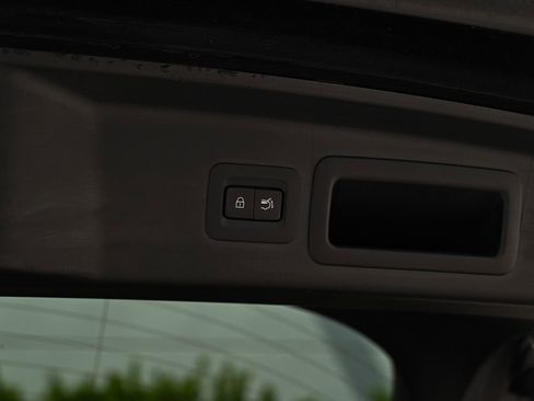 Certified 2023 MAZDA CX-30 AWD 2.5 S w/ Premium Package image 36