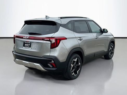 New 2026 Kia Seltos S FWD image 7