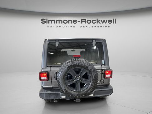 Used 2022 Jeep Wrangler Unlimited Sport image 6