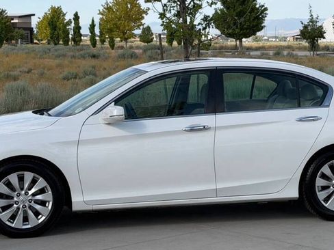 Used 2015 Honda Accord EX image 5