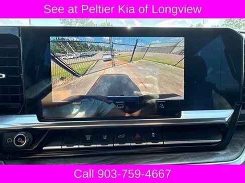 Used 2024 Chevrolet Silverado 2500 LTZ AWD/4WD image 23