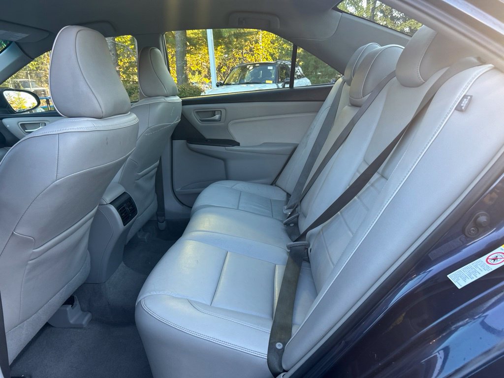 Used 2017 Toyota Camry XLE FWD image 23