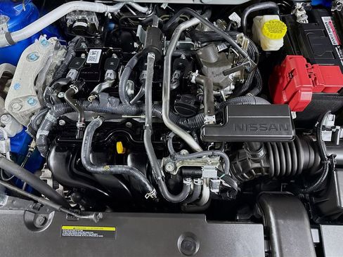 Certified 2024 Nissan Sentra SR w/ SR Premium Package FWD image 34