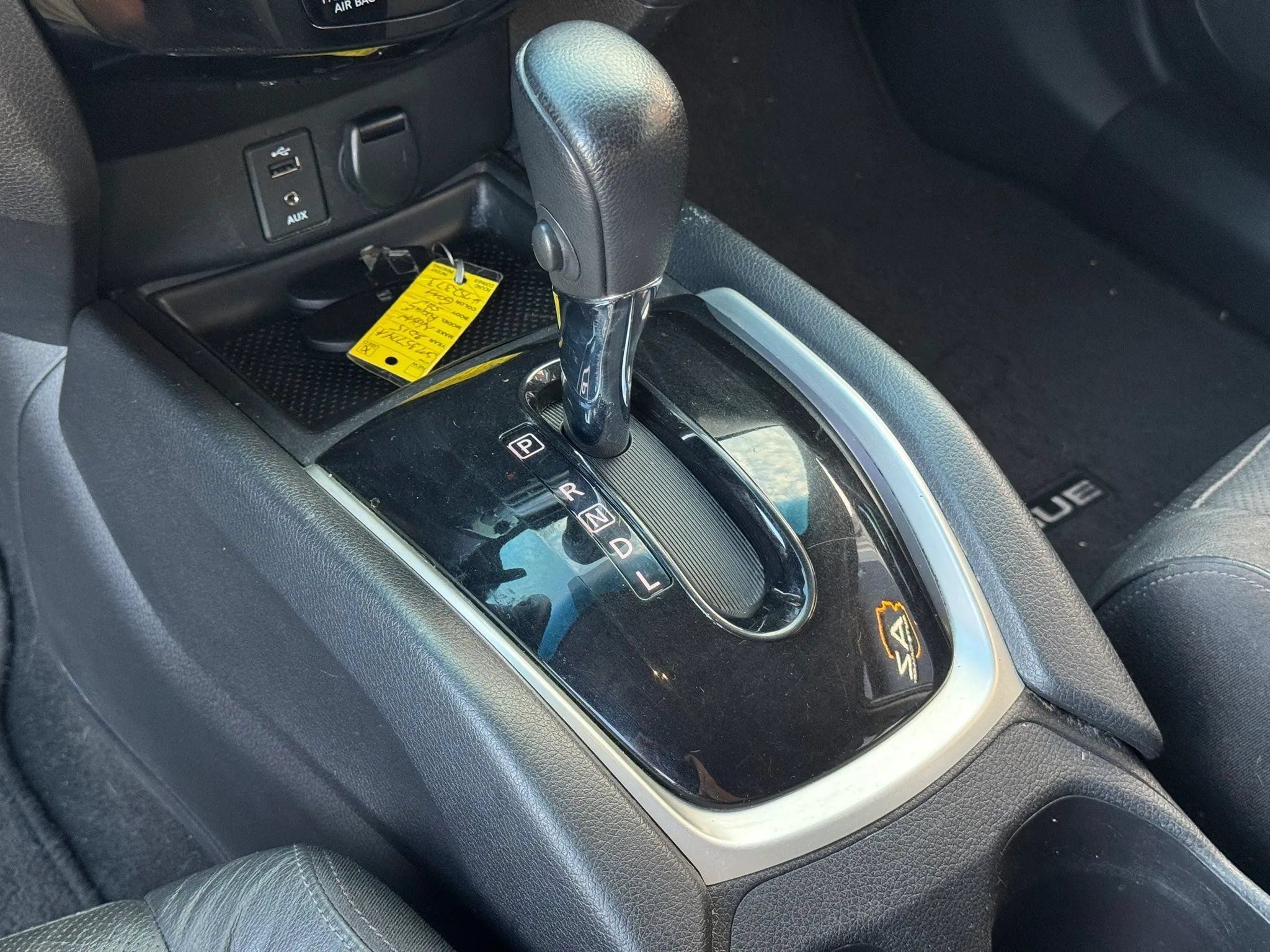 Used 2015 Nissan Rogue SL FWD image 24