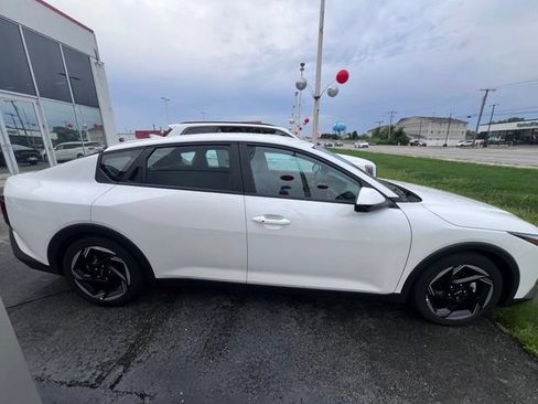 Used 2025 Kia K4 EX FWD image 7