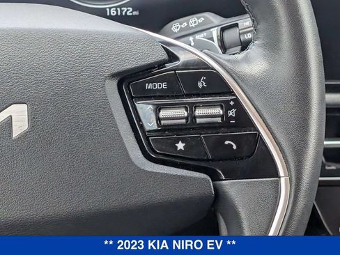 Used 2023 Kia Niro Wind w/ Wind Preserve Package FWD image 19