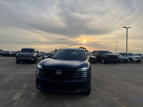 Used 2026 Nissan Kicks S FWD image 5
