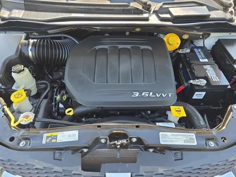 Used 2016 Dodge Grand Caravan SE w/ Quick Order Package 29E SE FWD image 45