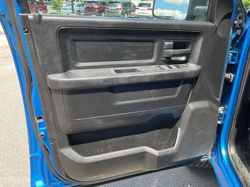 Used 2019 RAM 1500 Express w/ Express Value Package AWD/4WD image 31