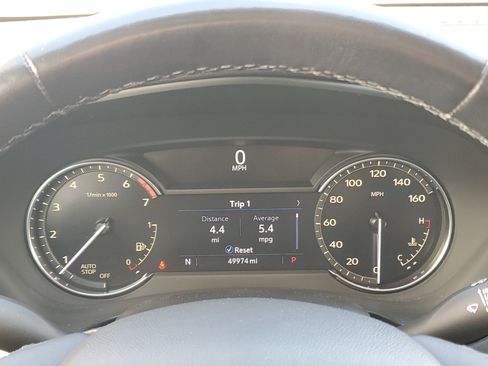 Used 2020 Cadillac XT4 Luxury image 25