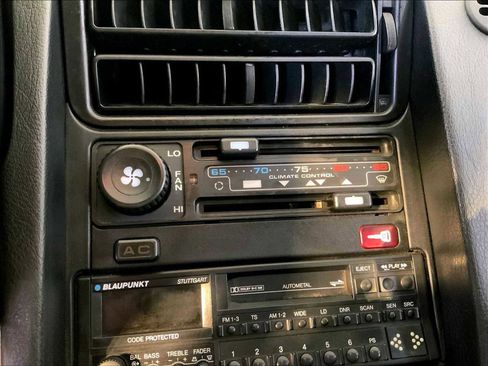 Used 1991 Porsche 928 S4 RWD image 39