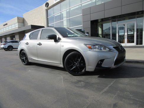 Used 2016 Lexus CT 200h w/ Special Edition image 15