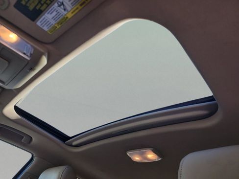 Used 2016 Toyota Tundra Limited image 25