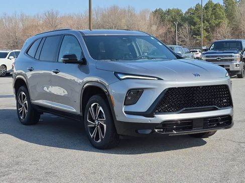 New 2026 Buick Enclave Sport Touring w/ Super Cruise Package image 2