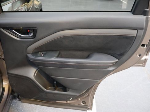 Used 2025 Subaru Forester Touring image 17