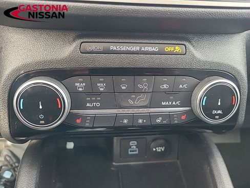 Used 2022 Ford Escape SEL image 42