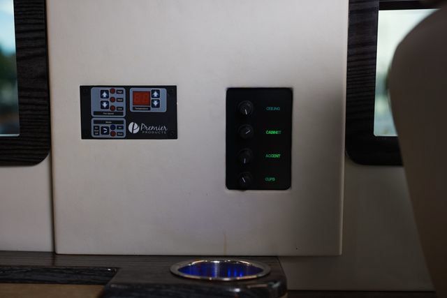 Used 2020 Mercedes-Benz Sprinter 2500 image 56