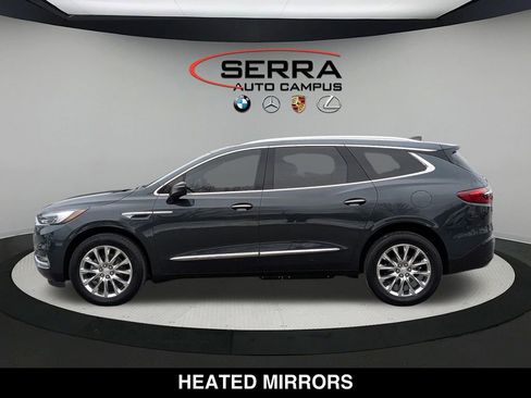 Used 2020 Buick Enclave Essence w/ Sound and Sites Package FWD image 17
