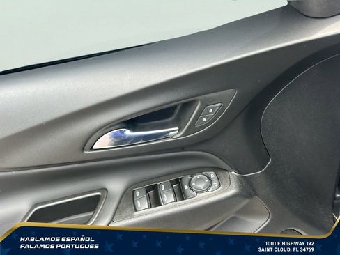 Used 2023 Chevrolet Equinox LT FWD image 11
