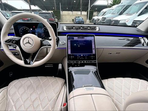 Used 2023 Mercedes-Benz S 580 4MATIC Sedan image 15