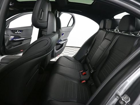 Used 2025 Mercedes-Benz C 300 Sedan image 18